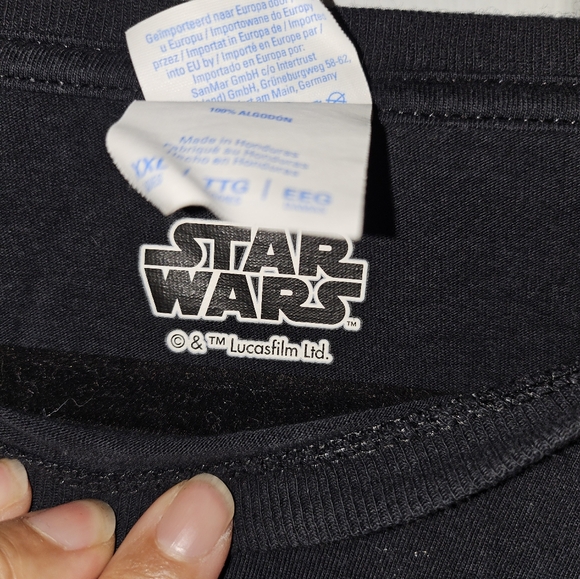 Black Trick or Treat Grogu Tshirt - Picture 6 of 6